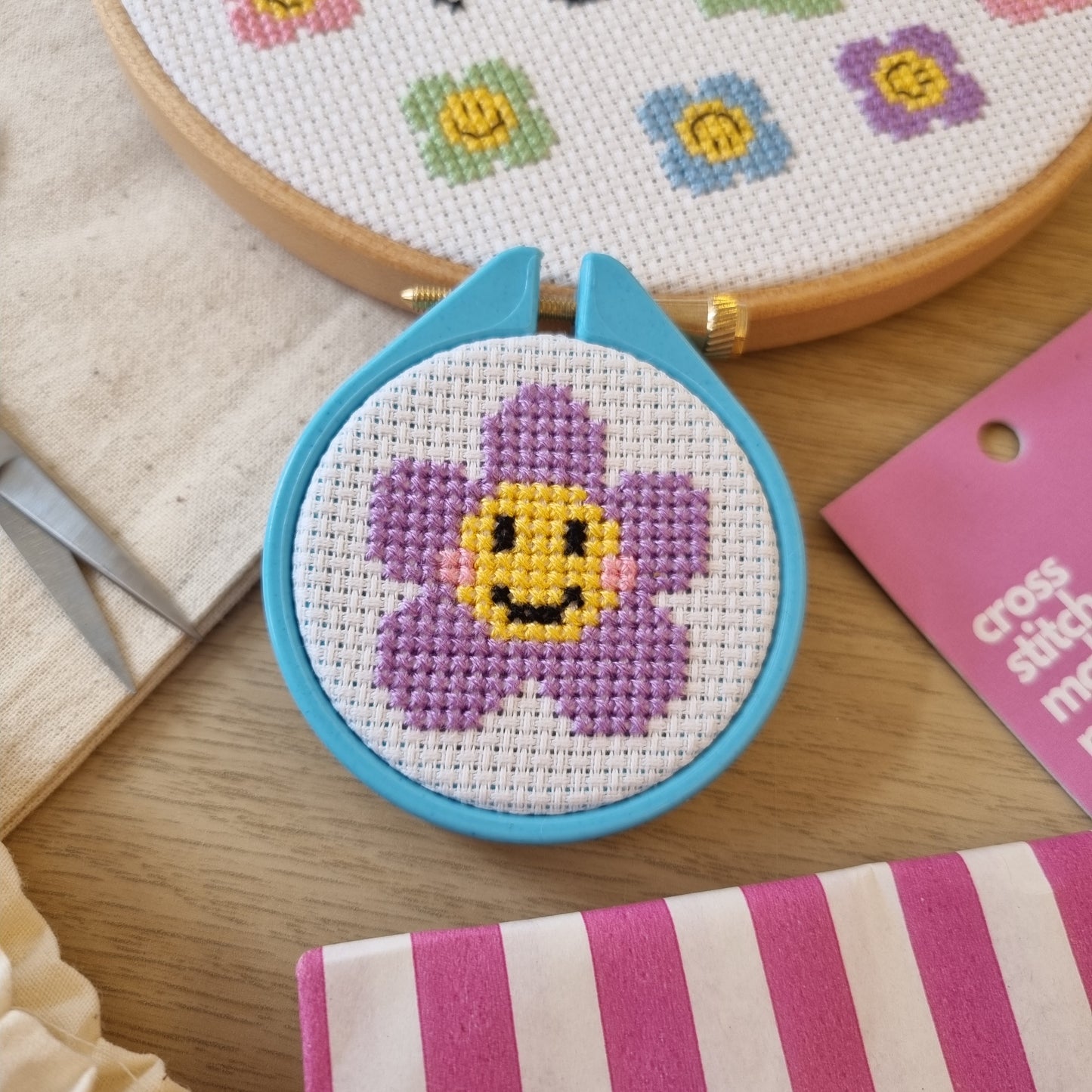 Mini 2" Elbesee Coloured Embroidery Hoop